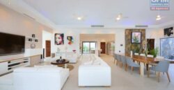 En vente une villa de prestige de 414 m² avec piscine chauffée sur terrain 1 065 m² à Grand Baie, accessible aux étrangers