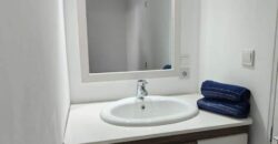 En vente – Maison divisée en 2 appartements indépendants, proche plage à Pereybere