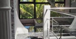 En vente un appartement en duplex de 120m2 avec jardin paysager de 170m2 à Vale