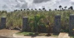 En vente terrain rare de 1 151 m² dans un domaine résidentiel sécurisé à Belle Vue Harel