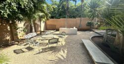 À vendre – Spacieuse villa familiale de 480 m² avec piscine et appartement indépendant à Albion