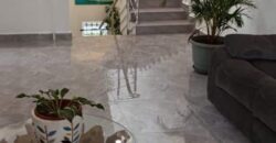 À vendre élégante villa neuve de 165m2 avec piscine et rooftop au cœur de Grand Baie