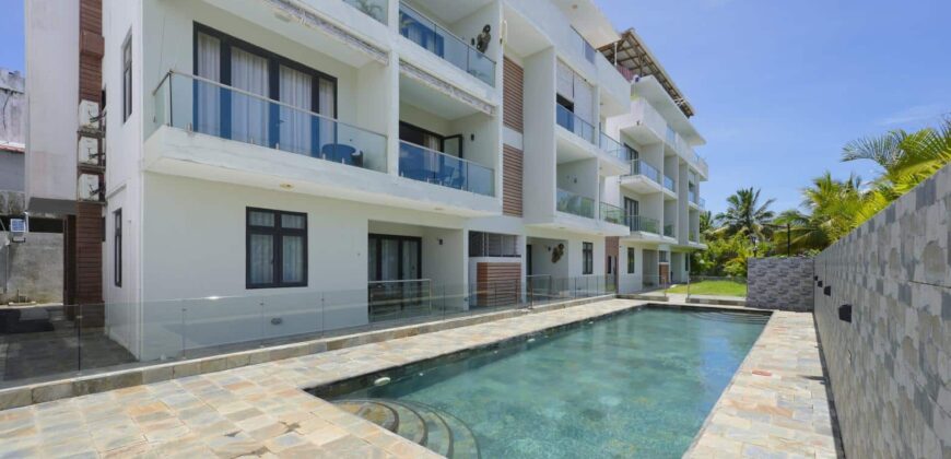 Location d’un charmant appartement rénové dans une résidence sécurisée avec piscine commune à Pereybère