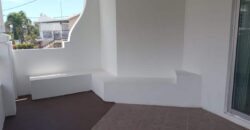 Location d’une grande villa proche de la plage et commerces à Pereybère