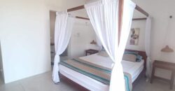 À vendre une villa moderne  contemporaine de 200 m² avec piscine sur un terrain de 550m2 à Tamarin