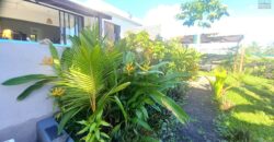 À vendre une villa moderne  contemporaine de 200 m² avec piscine sur un terrain de 550m2 à Tamarin