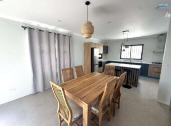 Location d’une villa neuve de type F5 avec piscine situé dans un quartier calme et résidentiel à Flic en Flac Maurice