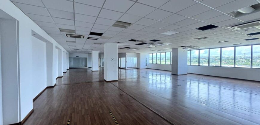À louer bureaux modulables dans un immeuble Grade A avec prestations haut de gamme à Ébène Maurice