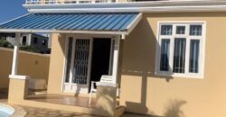 Location d’une belle villa sur deux niveaux avec piscine privée dans un secteur calme à Flic en Flac Maurice