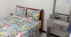 À louer un appartement neuf dans une résidence sécurisée avec piscine commune à Pereybère