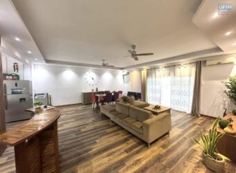 Location d’un magnifique appartement avec piscine commune à 200m de la plage à Flic en Flac Maurice