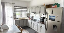 Location d’un magnifique appartement avec piscine commune à 200m de la plage à Flic en Flac Maurice