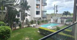 À vendre un lumineux appartement meublé en résidence de standing avec piscine à Flic en Flac Maurice