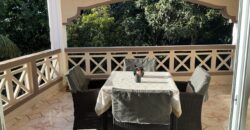 À louer un grand appartement de 195m2 proche de la plage et commerces à Trou aux Biches Maurice
