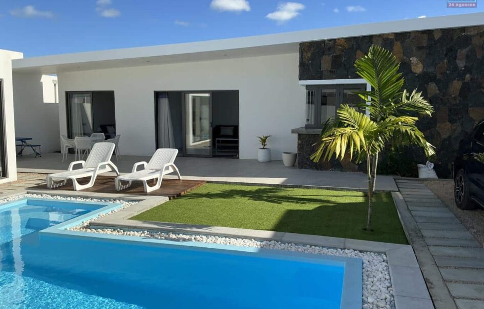 Location d’une élégante villa contemporaine de 170 m² avec dépendance à Chemin 20 Pieds, Grand Baie Maurice