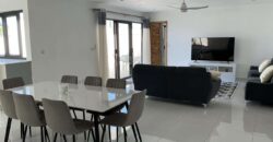 Location d’une élégante villa contemporaine de 170 m² avec dépendance à Chemin 20 Pieds, Grand Baie Maurice
