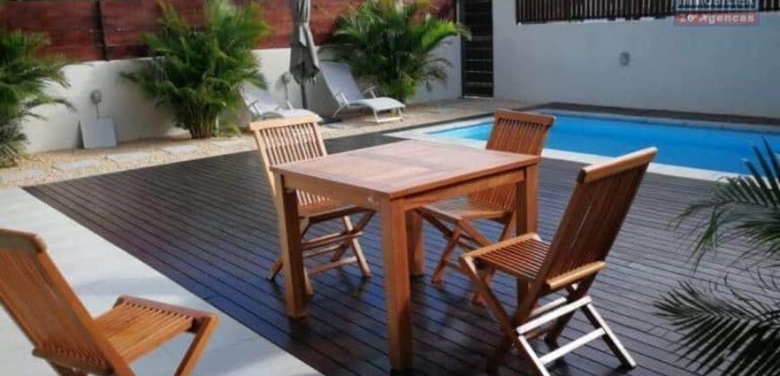Location d’une ravissante villa avec piscine privée située dans un quartier paisible à Flic en Flac Maurice