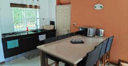 Location d’une agréable villa avec rooftop dans une résidence sécurisée avec piscine commune à Grandbaie Maurice