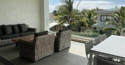 Location d’une ravissante villa avec grand terrasse et piscine commune à Grand Gaube Maurice