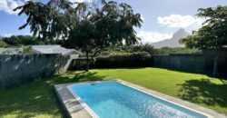 Location d’une villa moderne avec piscine et terrasse à Tamarin Maurice
