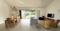 Location d’une villa moderne avec piscine et terrasse à Tamarin Maurice