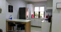 À vendre un charmant appartement de 160 m2 situé dans un résidence sécurisée à Flic en Flac Maurice