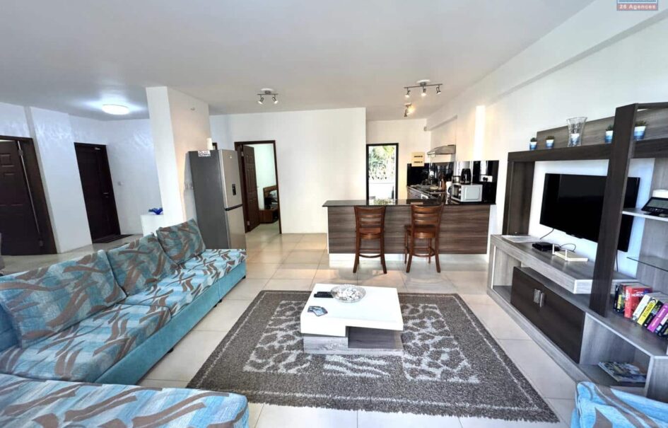 En vente un magnifique appartement meublé de 110 m² dans une résidence sécurisée avec piscine commune à Flic en Flac Maurice