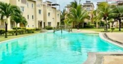 En vente triplex en résidence sécurisée avec piscine et vue mer à Melville Maurice