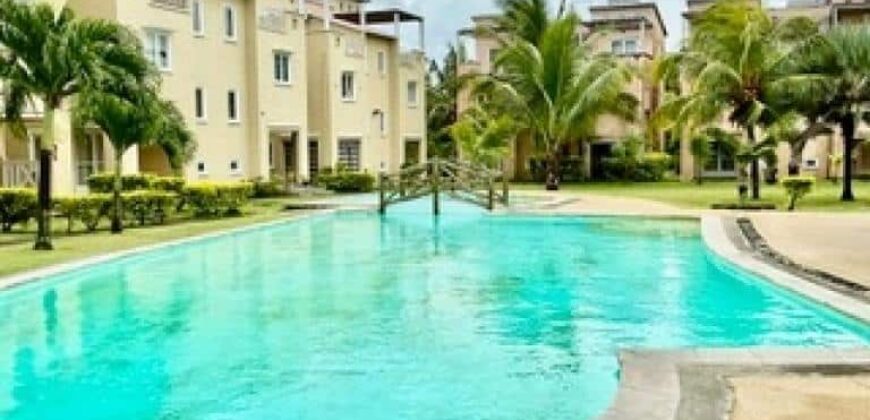 En vente triplex en résidence sécurisée avec piscine et vue mer à Melville Maurice