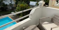 À louer un triplex familial avec piscine à deux pas de la plage à Pereybère Maurice