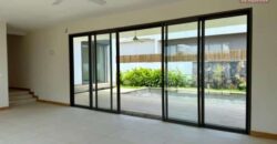 En vente une villa neuve moderne avec piscine dans un lotissement privé à Bois Chandelle Mont Choisy Maurice