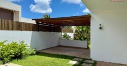 En vente une villa neuve moderne avec piscine dans un lotissement privé à Bois Chandelle Mont Choisy Maurice