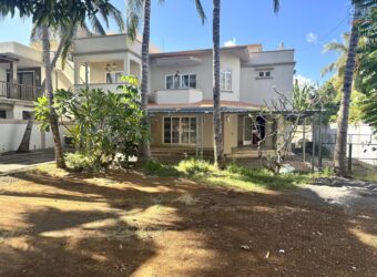 Location d’une grande villa familiale proche de la plage à Flic en Flac Maurice