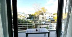 À vendre un agréable appartement dans une résidence avec piscine commune à Flic en Flac Maurice