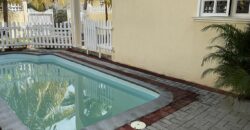 Location d’une charmante villa dans une résidence sécurisée avec piscine à Péreybère Maurice