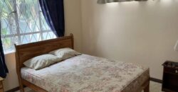 À louer studio meublé situé dans une résidence sécurisée à Péreybère Île Maurice