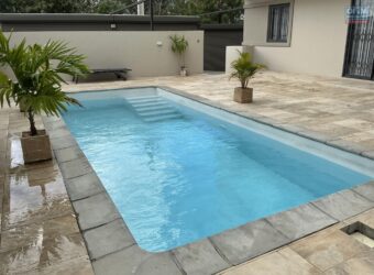Vente d’un appartement T3 neuf situé dans une résidence sécurisée avec piscine à Grand Baie, île Maurice