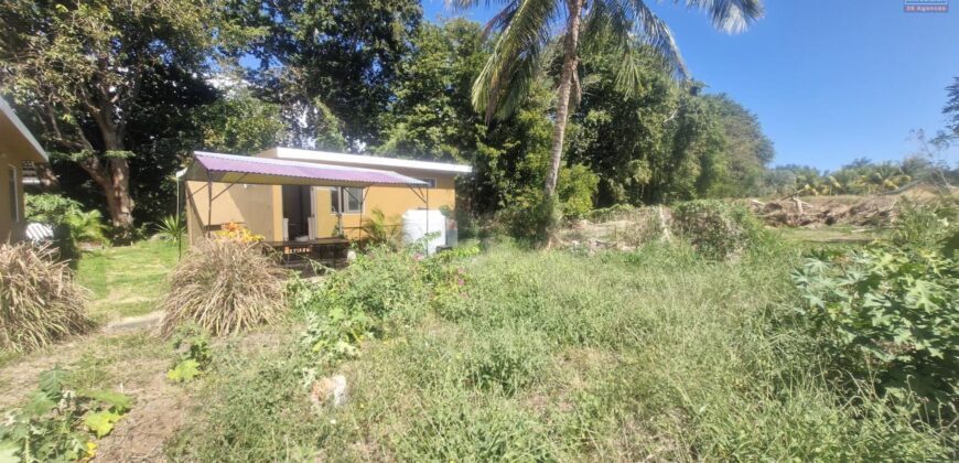À vendre une villa de 60m2 sur une parcelle de 434m2 dans le secteur paisible de Rivière Noire Maurice