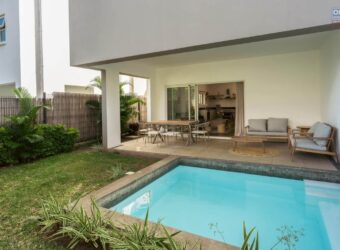 En vente magnifique duplex avec piscine privée dans un cadre résidentiel sécurisé à proximité du Morne- Rivière-Noire Maurice