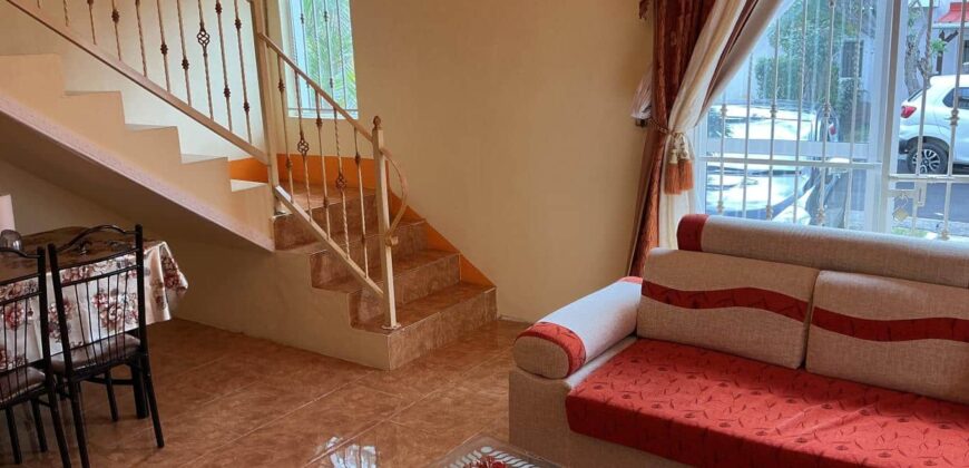 À vendre un agréable duplex de type F4 situé dans une résidence sécurisée à Melville Grand Gaube Maurice