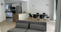 En vente un agréable duplex de 175 m² avec jardin privé et rooftop offrant vue mer à Azuri