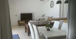 Location d’une villa récente avec piscine proche de plages et commerces à Grand Gaube Maurice