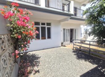 Location d’une belle maison semi-meublée dans un cadre paisible à Flic en Flac Maurice