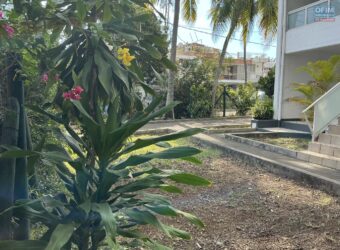Location d’un appartement proche de la plage et commerces à Trou aux Biches Maurice
