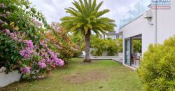 OFIM met en location une élégante villa meublée de 222m2 avec piscine privée à Trou aux Biches Maurice
