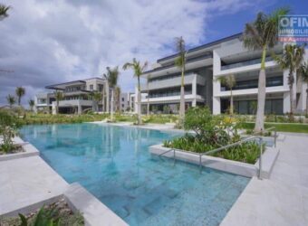 A vendre un appartement moderne de 225m2 avec piscine accessible aux étrangers proche plage à Mont Choisy Maurice