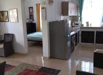 À vendre un appartement dans une résidence à deux pas de la plage et des commerces à Pereybère Maurice