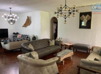 Vente d’une charmante maison entièrement rénovée avec une salle de billard à Curepipe Maurice