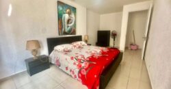 En location un appartement lumineux à 2 min à pied de la plage à Flic en Flac Maurice